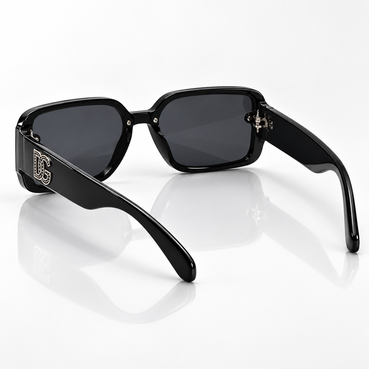 Sela — Smoke Oversized Square Sunglasses